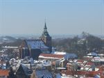 Winterlicher Blick auf die St. Michaeliskirche